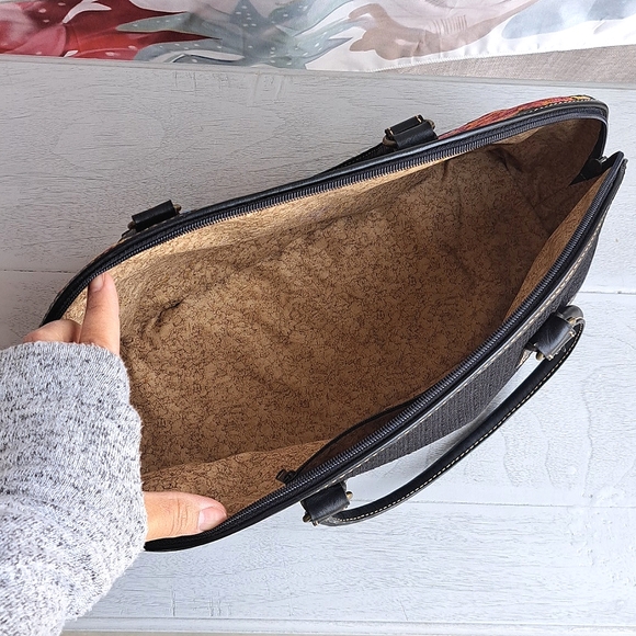 Large Antigua Pro Cuero Multicolor Tapestry Leather Handbag from Guatemala - Picture 9 of 11